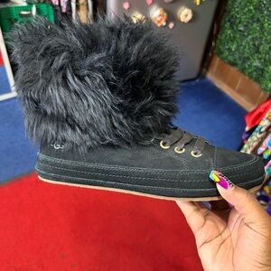 Brand New With BOX UGG ANTOINE FUR BLACK WOMEN SNEAKERS BOOTS